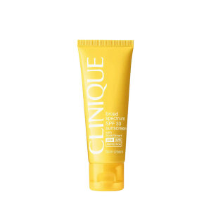 Clinique Sun Geniş Spectrumlu SPF30 Yağsız Yüz Güneş Kremi 50 ml - Clinique