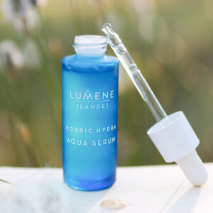 Lumene Kutup Kaynak Suyu İçeren Nem Serumu 30 ml - 2