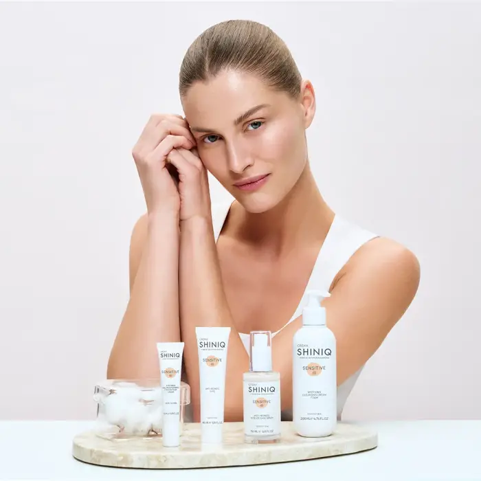 Shiniq Hassas Ciltler İçin Temizleyici Krem Köpük 200 ml - 3