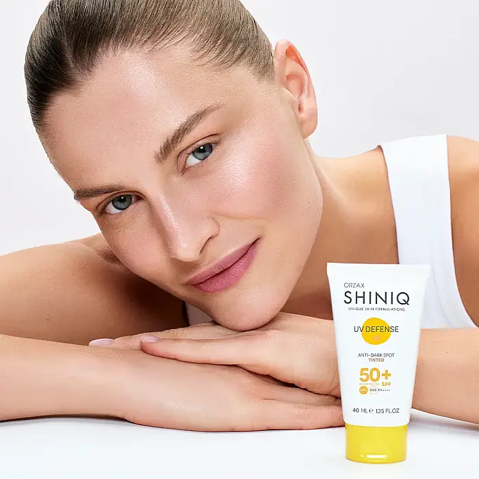 Shiniq Leke Karşıtı Renkli Güneş Koruyucu SPF50+ 40 ml - 2