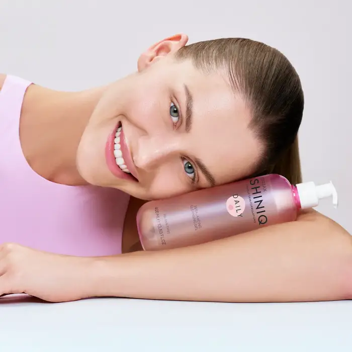 Shiniq Tüm Ciltler İçin Dengeleyici Temizleme Jeli 400 ml - 2