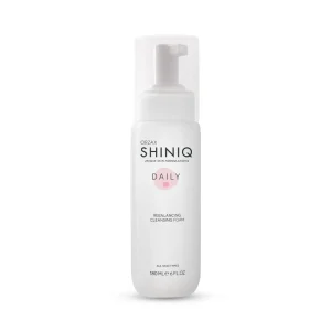 Shiniq Tüm Ciltler İçin Dengeleyici Temizleme Köpüğü 180 ml - SHINIQ