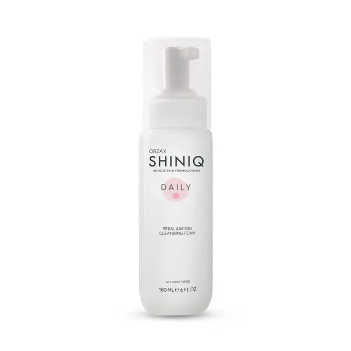 Shiniq Tüm Ciltler İçin Dengeleyici Temizleme Köpüğü 180 ml - 1
