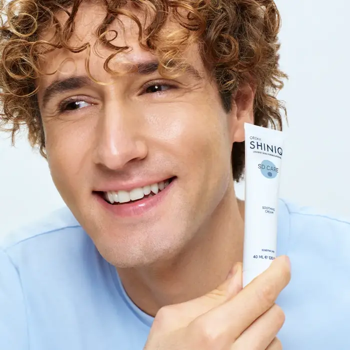 Shiniq Yağlı ve Düzensiz Cilt Görünümünü Dengelemeye Yardımcı Bakım Kremi 40 ml - 2